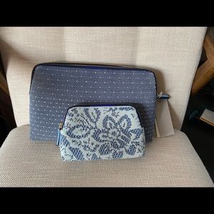 NWT Rothys Raindrop/Jardin Blue Vanity Set